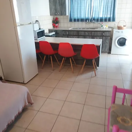 Magic Sea Apartment *