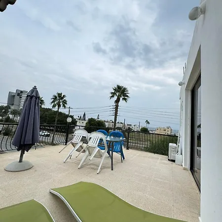 Апартаменти Magic Sea