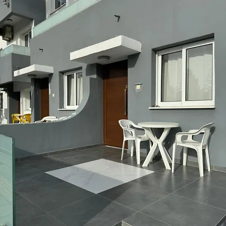 Апартаменти Magic Sea