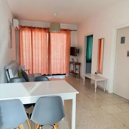 Апартаменти Magic Sea