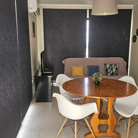 Magic Sea Апартаменти Ларнака