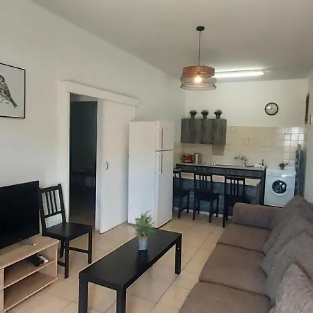 Апартаменти Magic Sea Ларнака